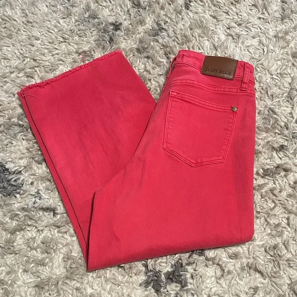Judy Blue Women's Vibrant Red Straight Leg Jeans - Picture 1 of 5